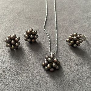 Black Pearl Jewelry set with necklace, ring & earrings